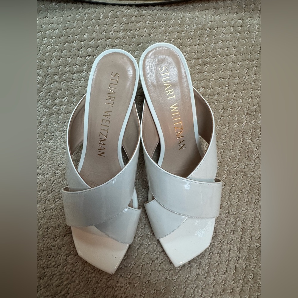 Stuart Weitzman Women's white sandals